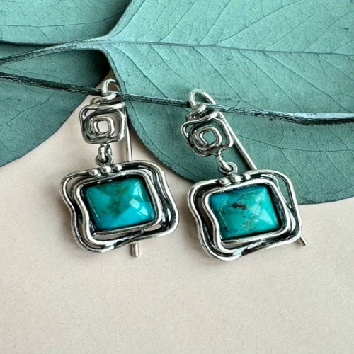 Серьги, арт. 1006бир, серебро 925 пробы, бирюза, чернение